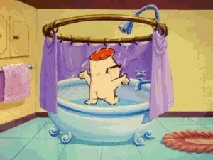Dexter pegándose un baño